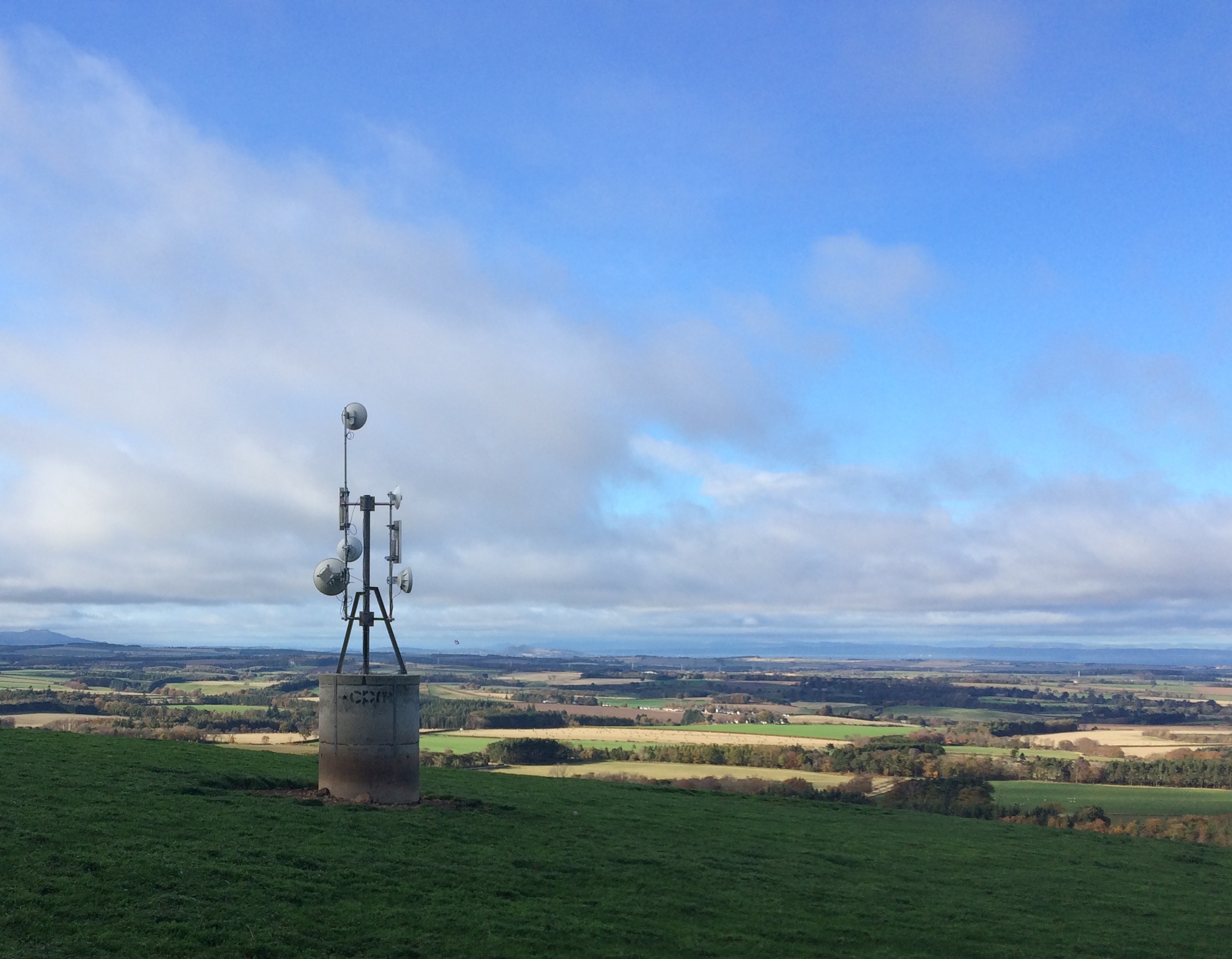 Mast at Blegbie, above Humbie.  Part of the Humbie broadband network Thumb